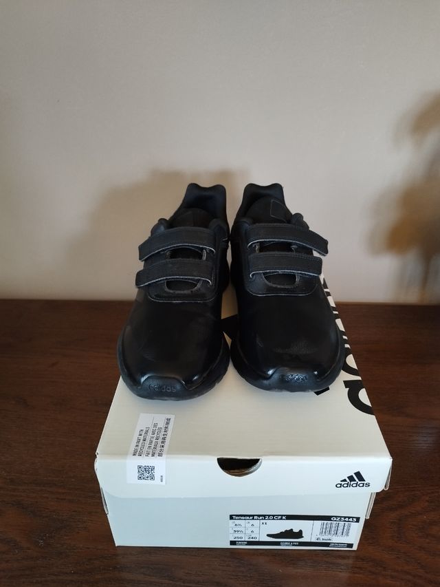 ZAPATILLAS ADIDAS 39 1/3