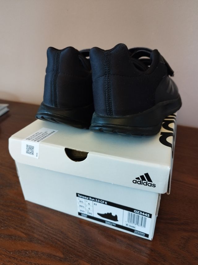 ZAPATILLAS ADIDAS 39 1/3