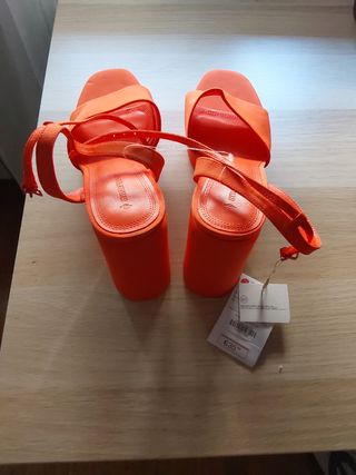Zapatos tacón naranja t38