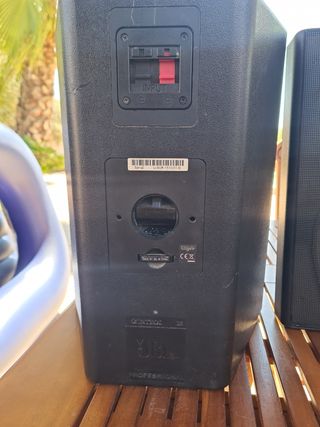Altavoces JBL control 28