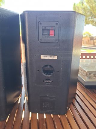Altavoces JBL control 28