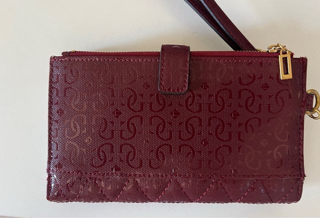 Billetera Guess