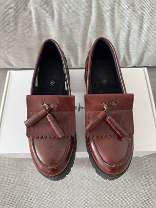 Mocasines burdeos El Corte Inglés T40