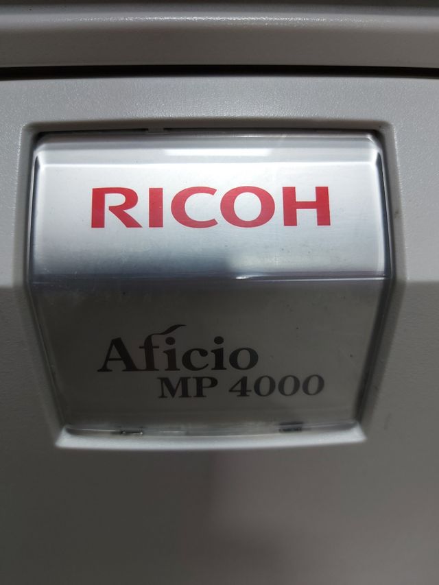 Copiadora Ricoh Aficio MP4000
