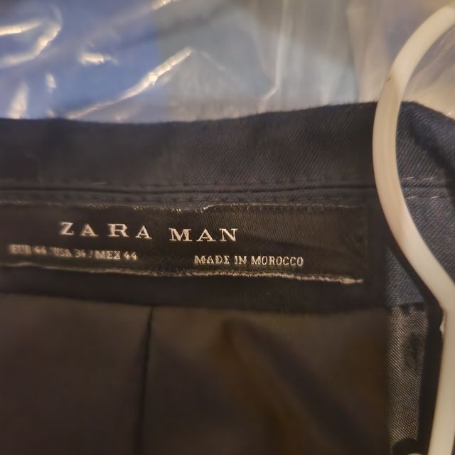 Traje de chaqueta azul marino