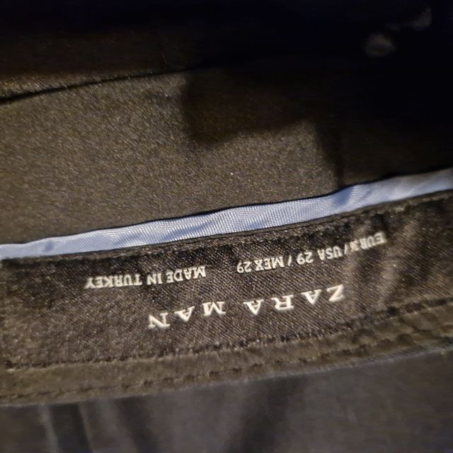 Traje de chaqueta azul marino