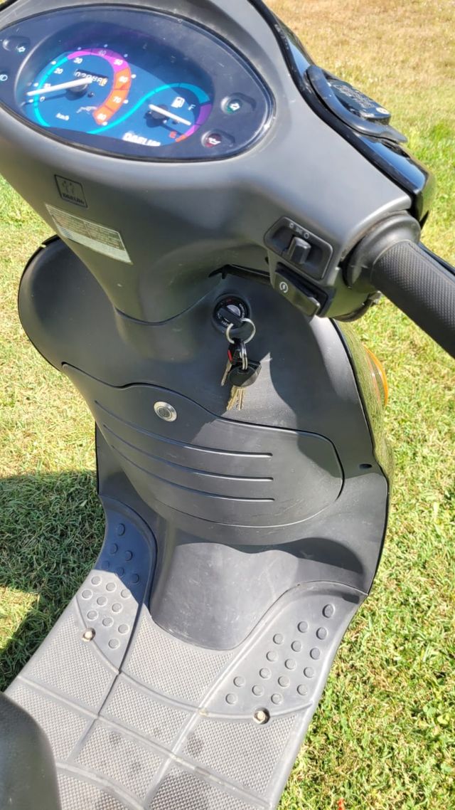 scooter Daelim message sin documentación urge vent