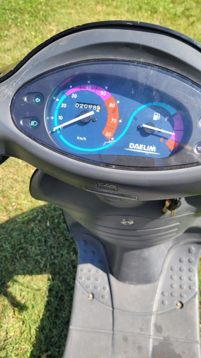 scooter Daelim message sin documentación urge vent