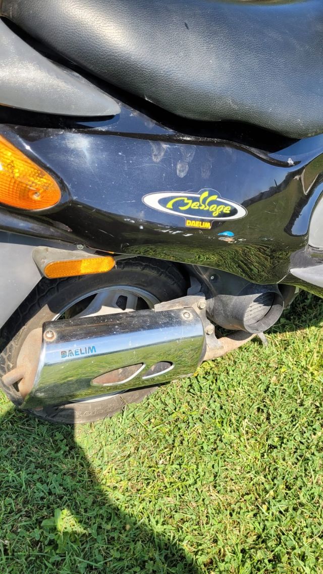 scooter Daelim message sin documentación urge vent