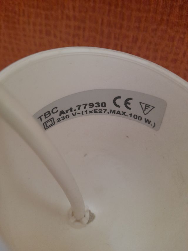 Lámpara de techo de cerámica .