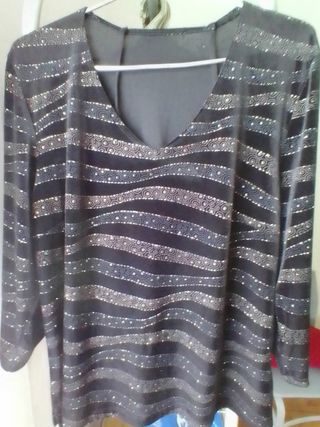 Camiseta con brillo talla G