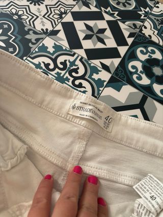 Pantalon Stradivarius 
