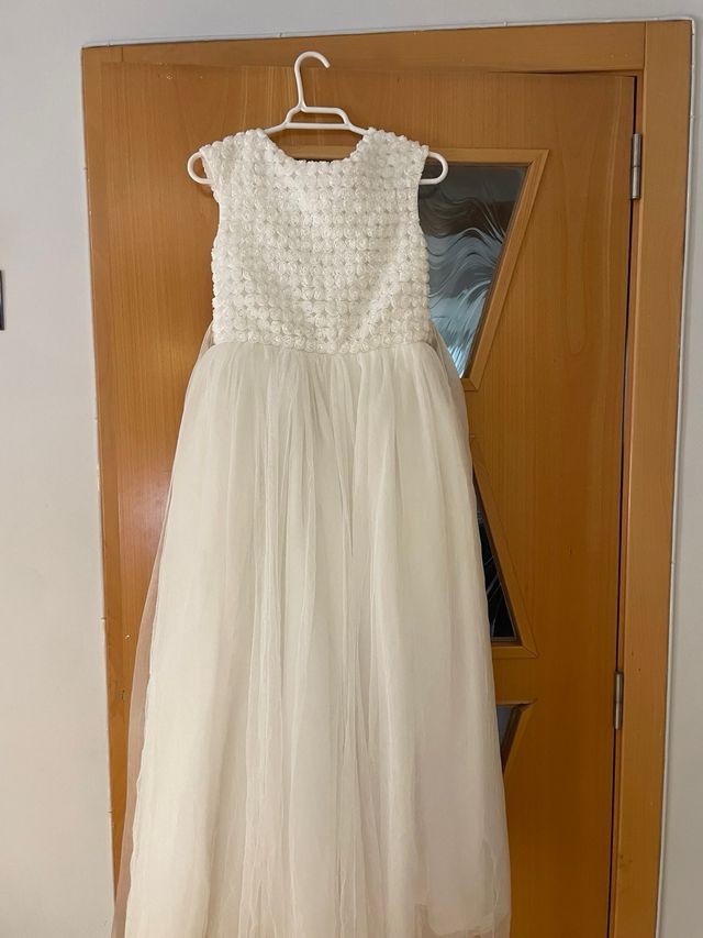 Traje de comunión para niña