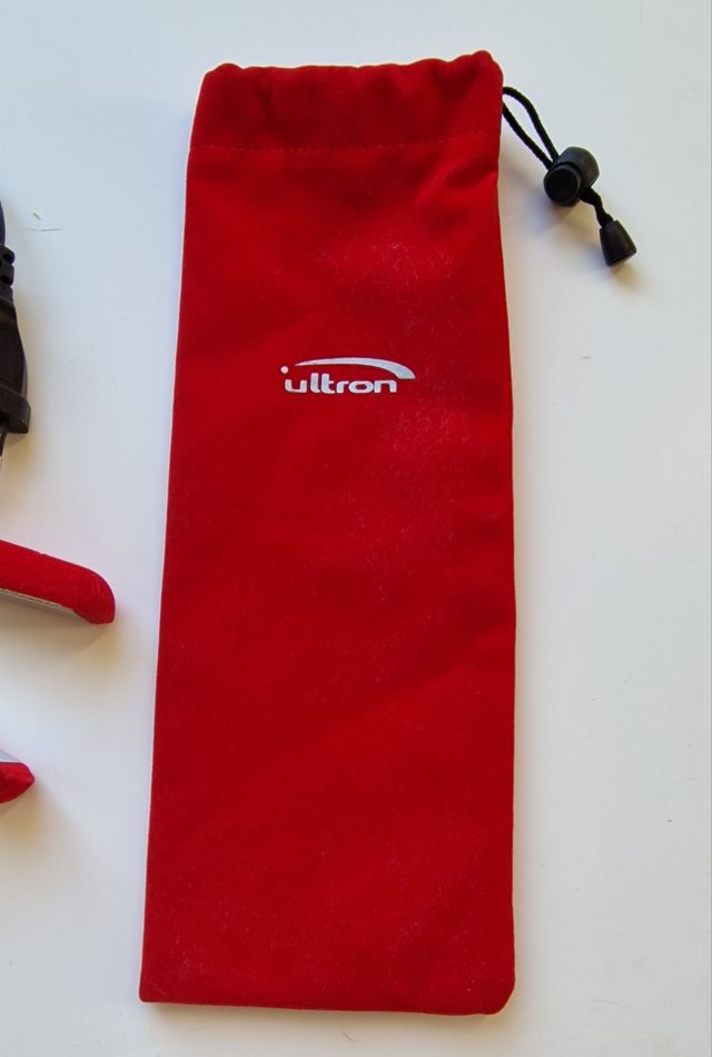 Plancha del pelo para viaje