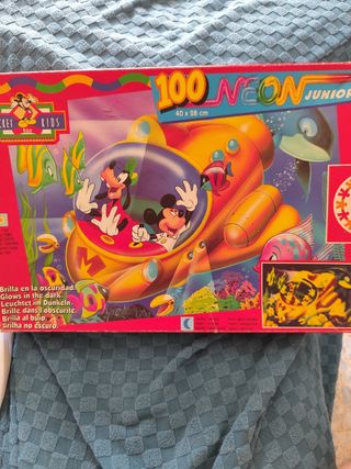 Puzzle Mickey Mouse 100 piezas Neón 