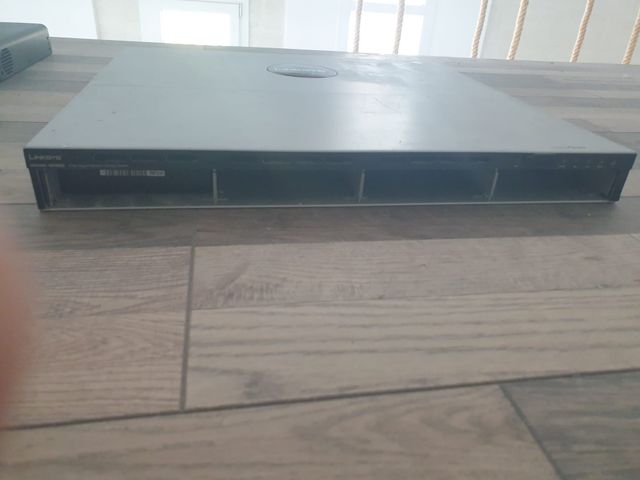 Linksys cisco Nss4000 nas