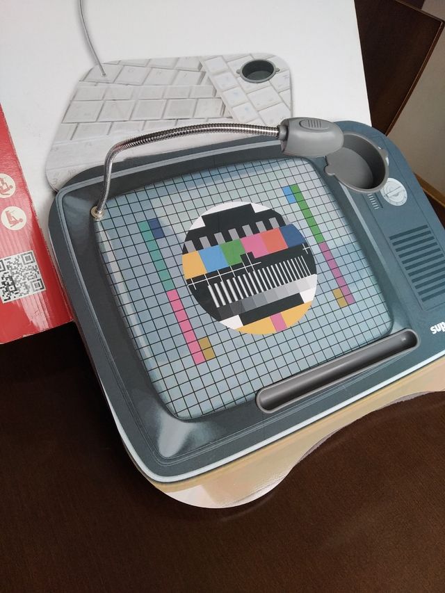 Bandeja portátil con cojin