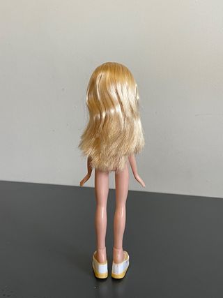 Bratz Cloe beach party 2002