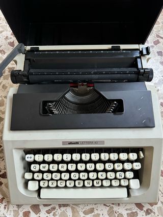 maquina escribir Olivetti
