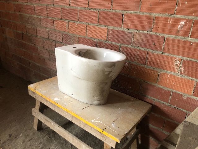 Bides y loza sanitaria.