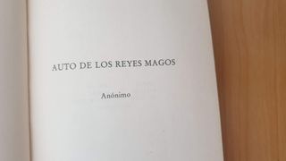 Libro sobre el Teatro Medieval