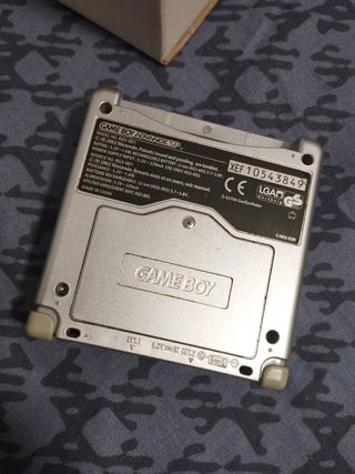Game boy advanced SP