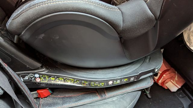 Britax romer dualfix M isize