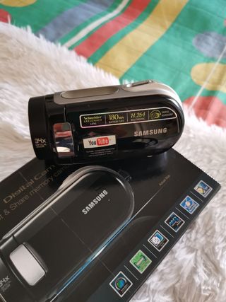 Video camera Samsung