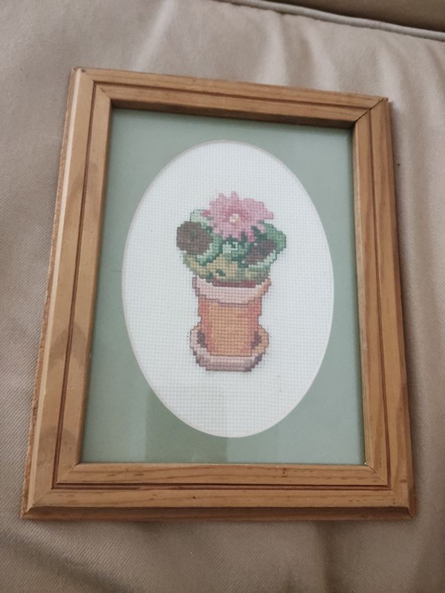 4 cuadros de punto de cruz 