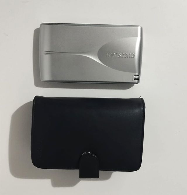 Disco duro externo transcend 60gb con estuche