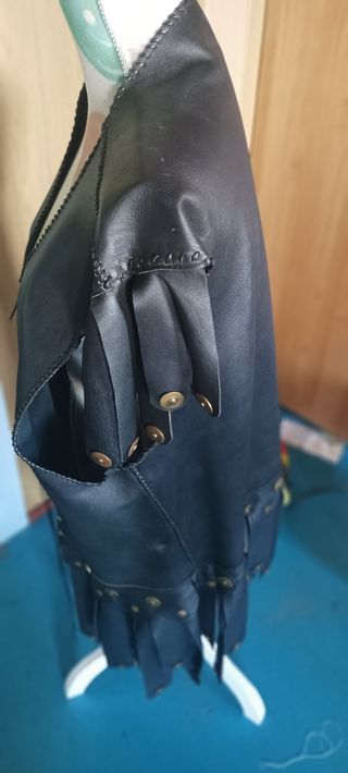 Subarmalis romano, hecho a mano