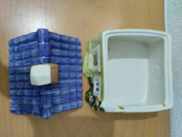Caja  Casa de cerámica portuguesa