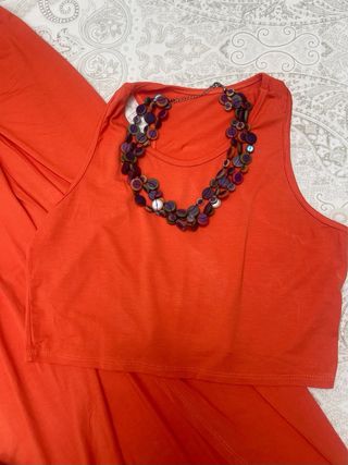 Conjunto top y falda nudo