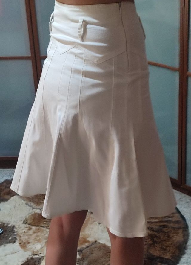 Falda blanca