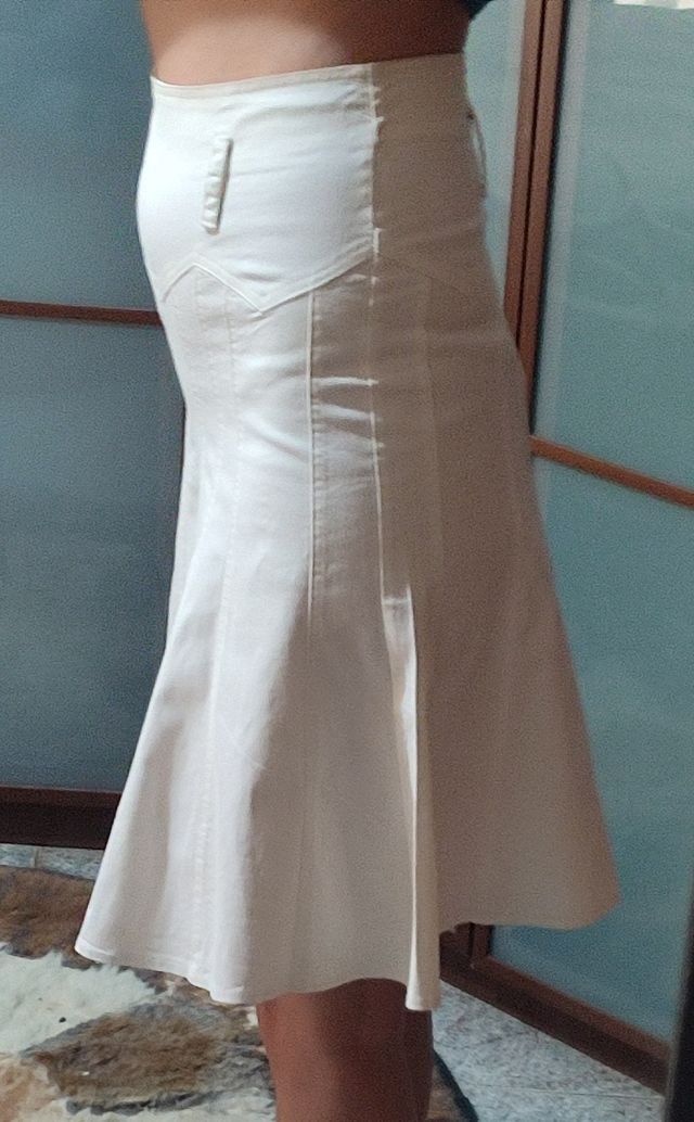 Falda blanca