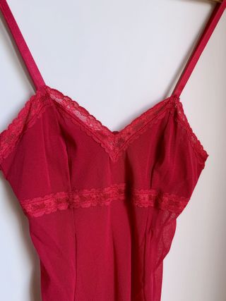 Top trasparente sheer rosso ciliegia