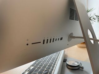 Apple Imac 21,5 finales 2013 en su caja original