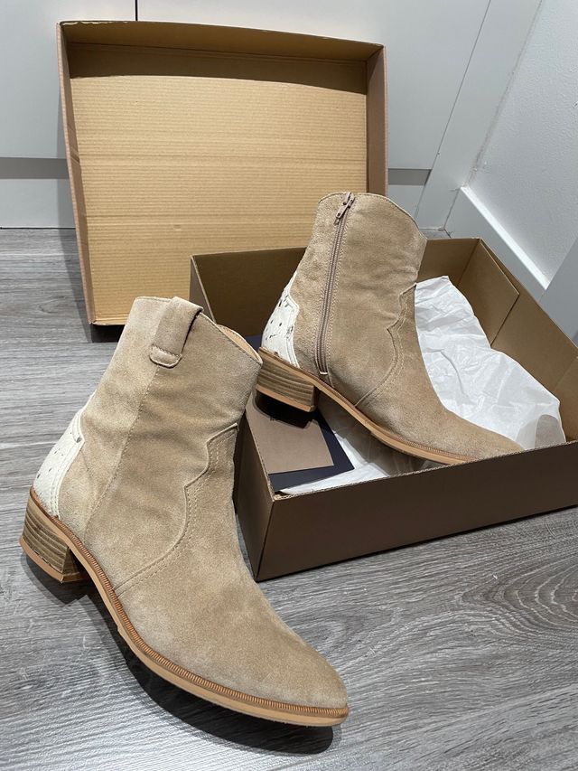 Semi Botas camperas beige