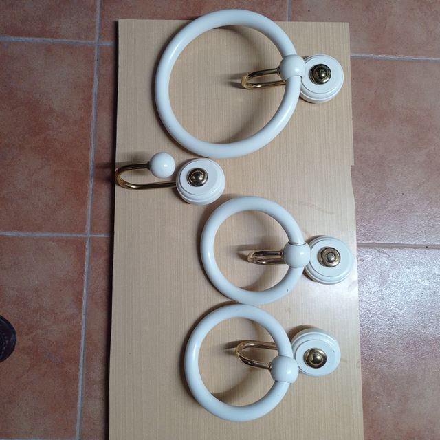 Juego anillas baño madera lacada