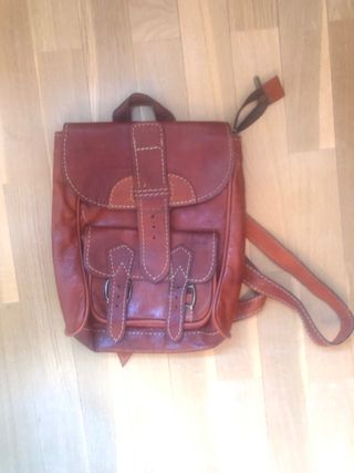 Mochila cuero