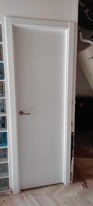 Carpintero Montador Pintor