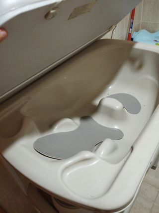Bañera y cambiador bebés