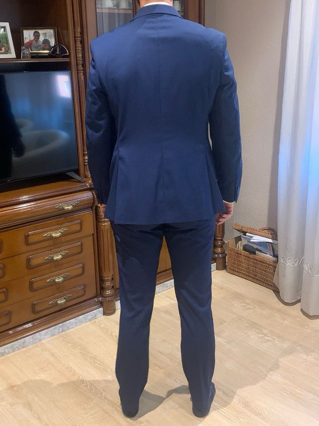 Traje hombre azul con 1 puesta 