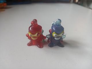 Dos coches que disparan superthings