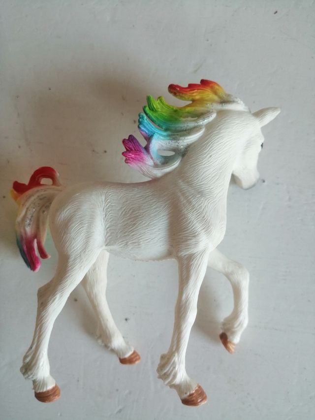 Figura Schleich Bayala unicornio