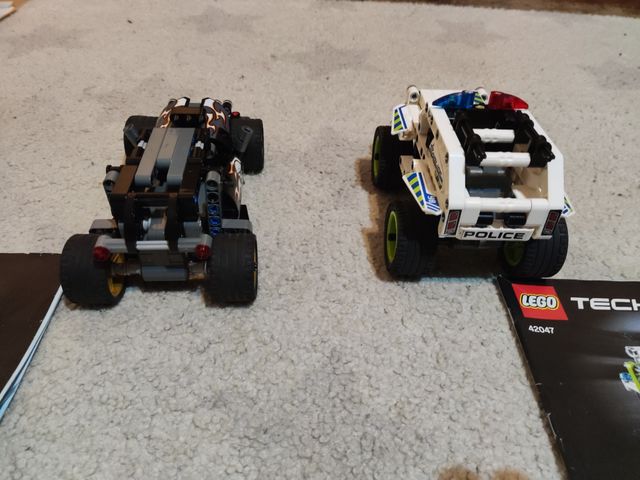 LEGO TECHNIC 42046 + 42047