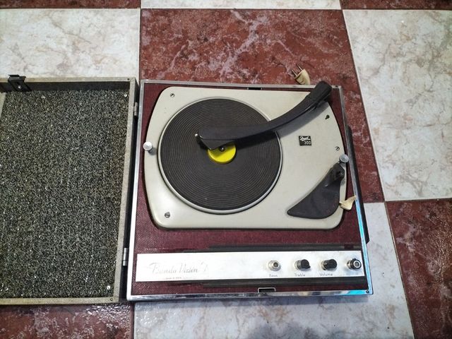 Tocadisco dual 300