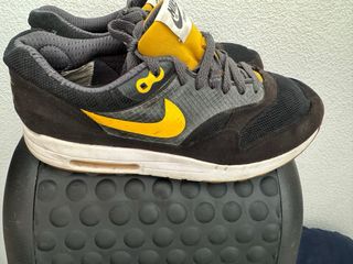 NIKE AIR MAX 1 42,5
