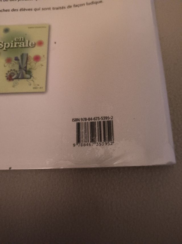 Libro francés  9788467353952