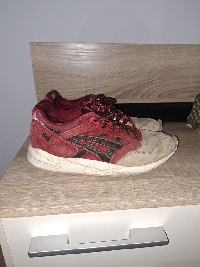Asics Gel Saga "Valentine's Day" 42
